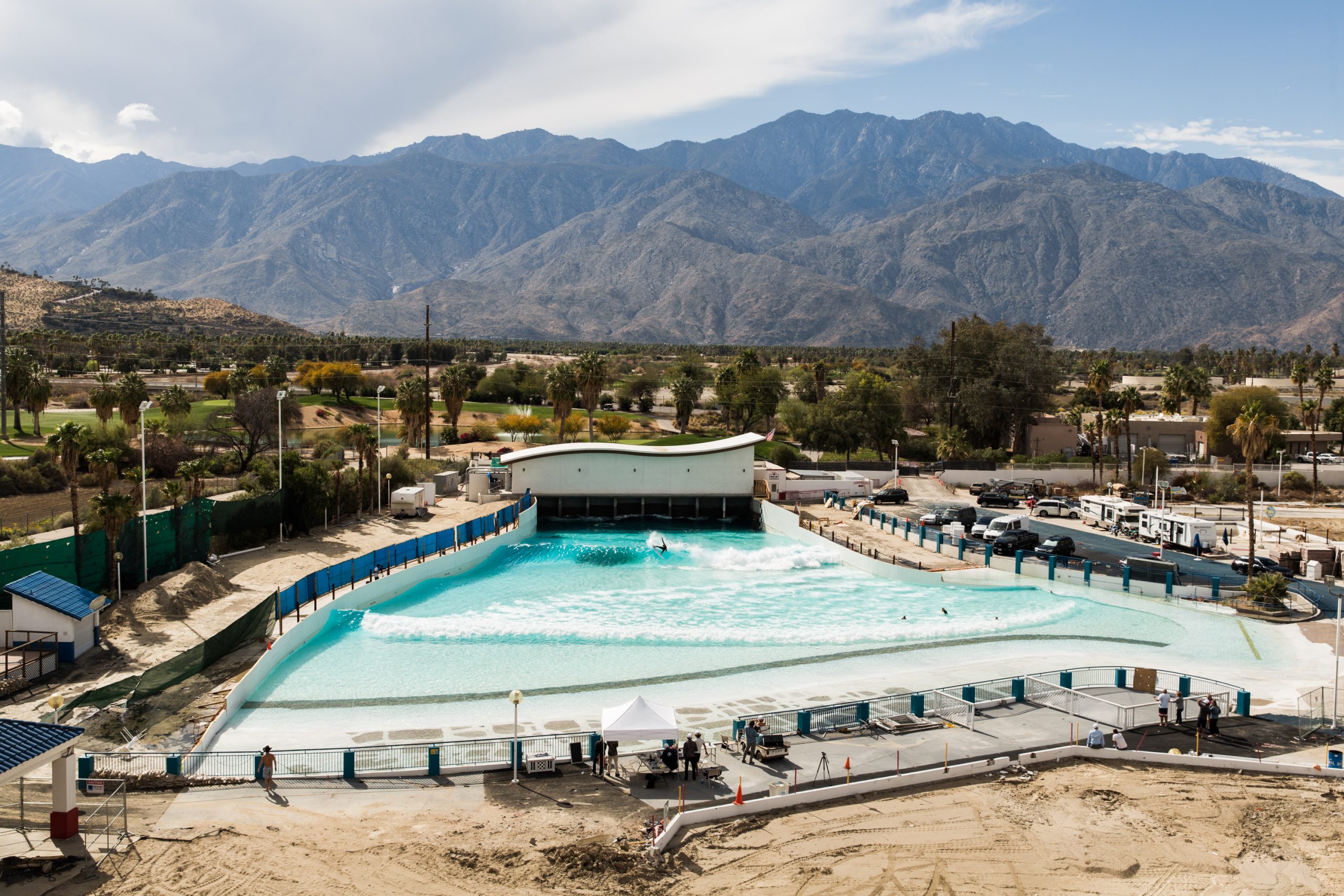 Palm Springs Surf Club - Test Tank