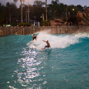 Photo by Adam Walker | Splitting a Peak in a Wave Pool