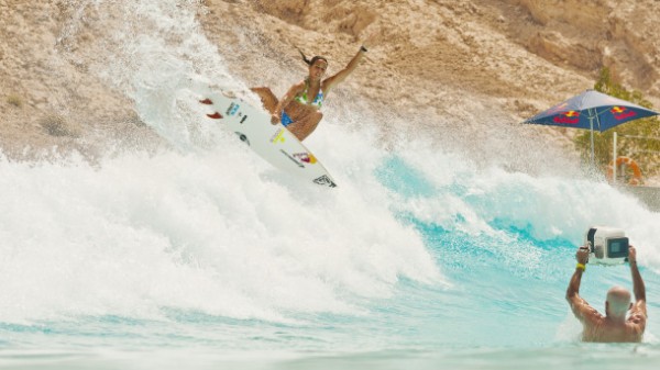 Surf video of Sally Fitzgibbons highlights at Wadi Adventure Wave Pool