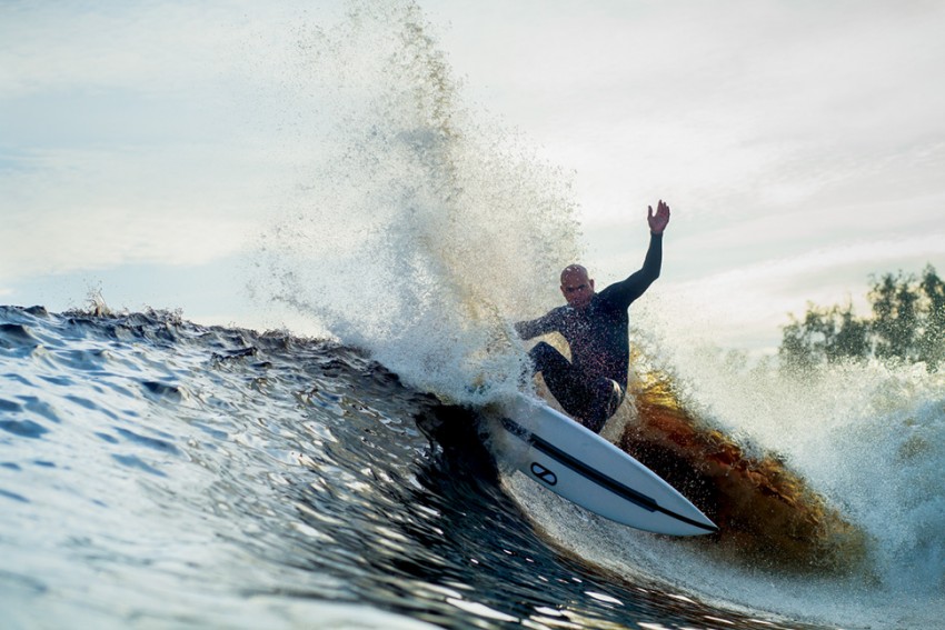 Kelly Slater feeling out the bowl of his manmade wave | Surf Park Central
