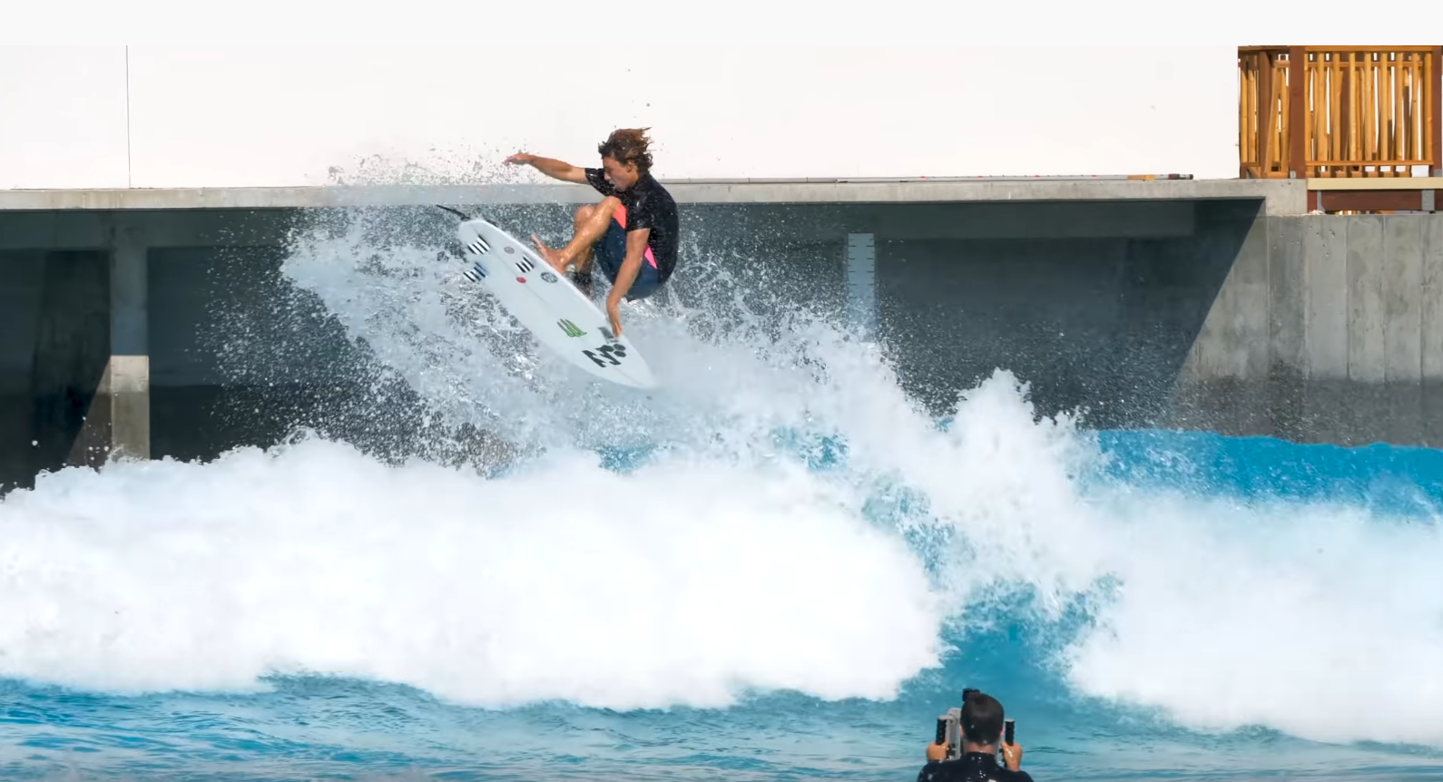 The Palm Springs Surf Club Is A High Performance Dream Come True - Surf  Park Central